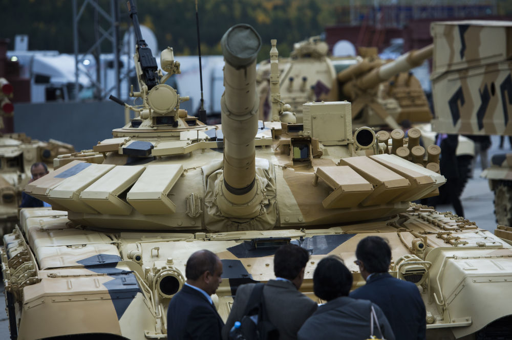 تانک « ت -72-63» در دهمین نمایشگاه  بین المللی Russia Arms EXPO 2015