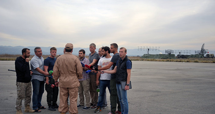 خلبان هواپیمای سرنگون شده سوخو24 گفت که می خواهد نظام وظیفه خود در پایگاه هوایی روسیه در سوریه را ادامه دهد